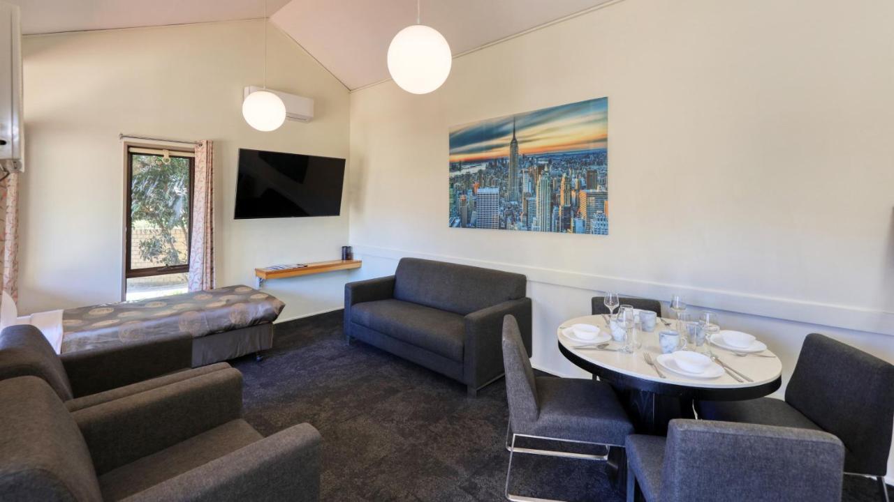 Executive Hideaway Aparthotel Benalla