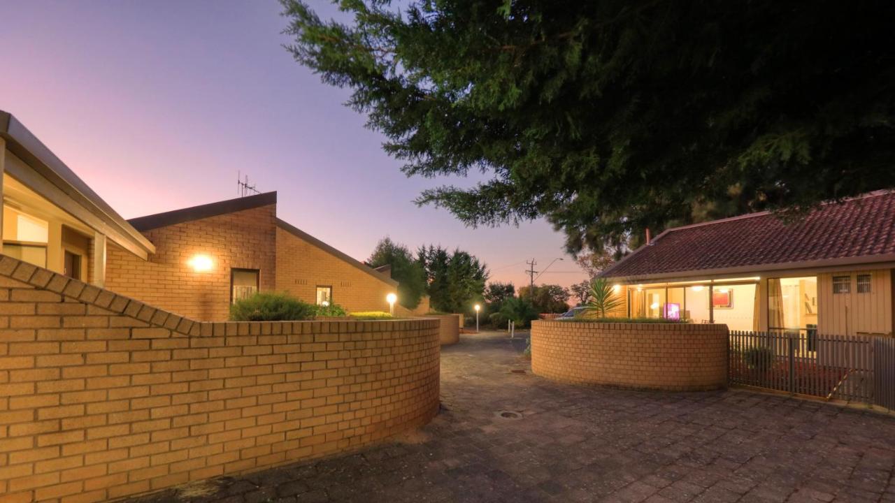 Executive Hideaway 3* Benalla